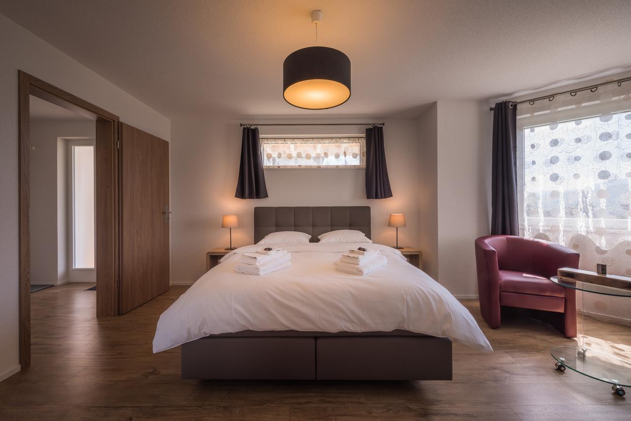 B+B Passifleur 델레몬트 외부 사진